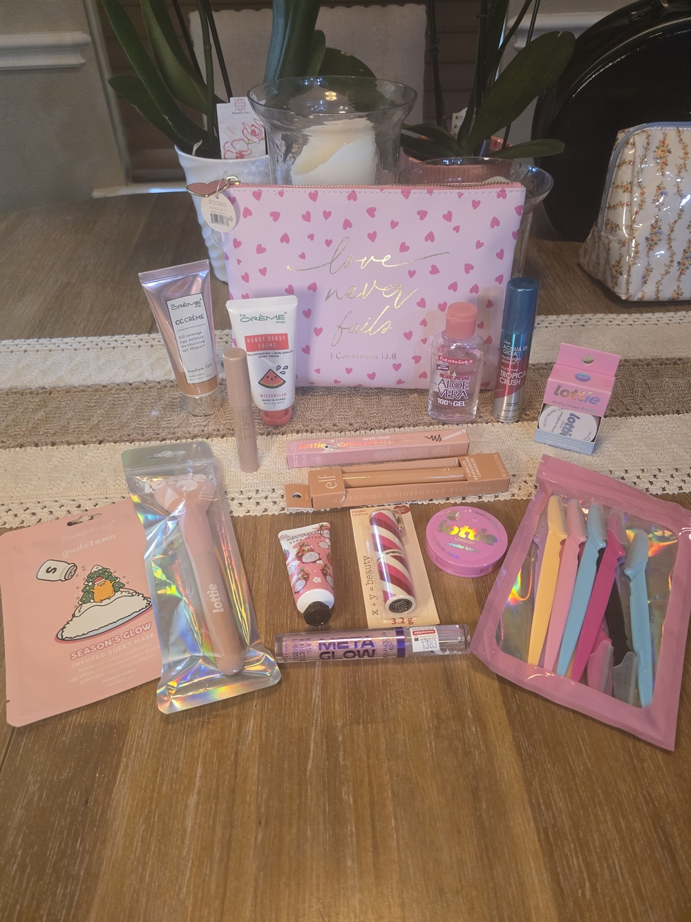 15-Pc Pink Glam & Glow Beauty Bundle- Lottie London, Crème Shop + Pink Heart Bag